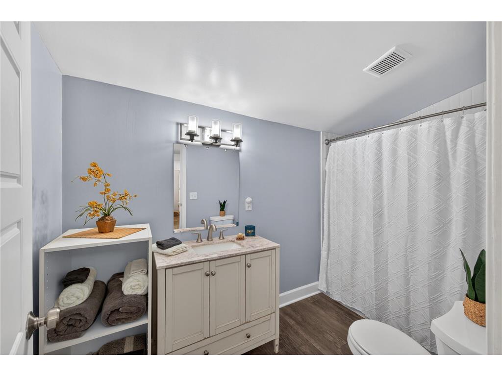526 Summit Street NE Columbia Heights MN 55421 7044199 image23