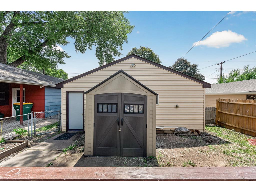 526 Summit Street NE Columbia Heights MN 55421 7044199 image34