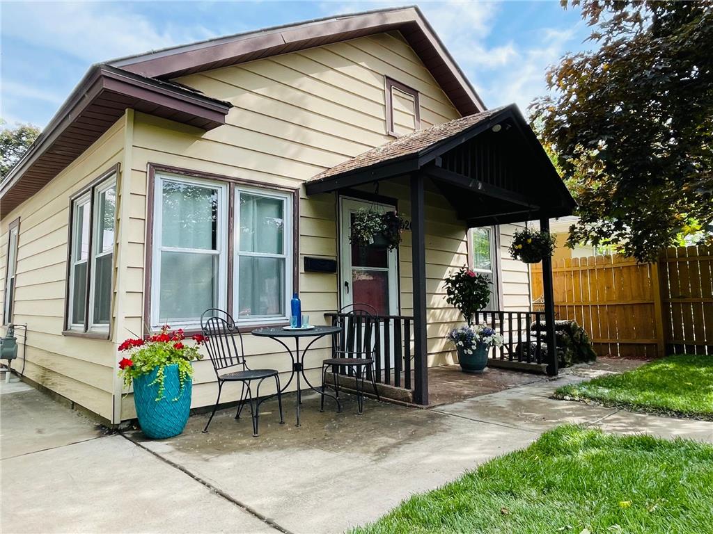 526 Summit Street NE Columbia Heights MN 55421 7044199 image4