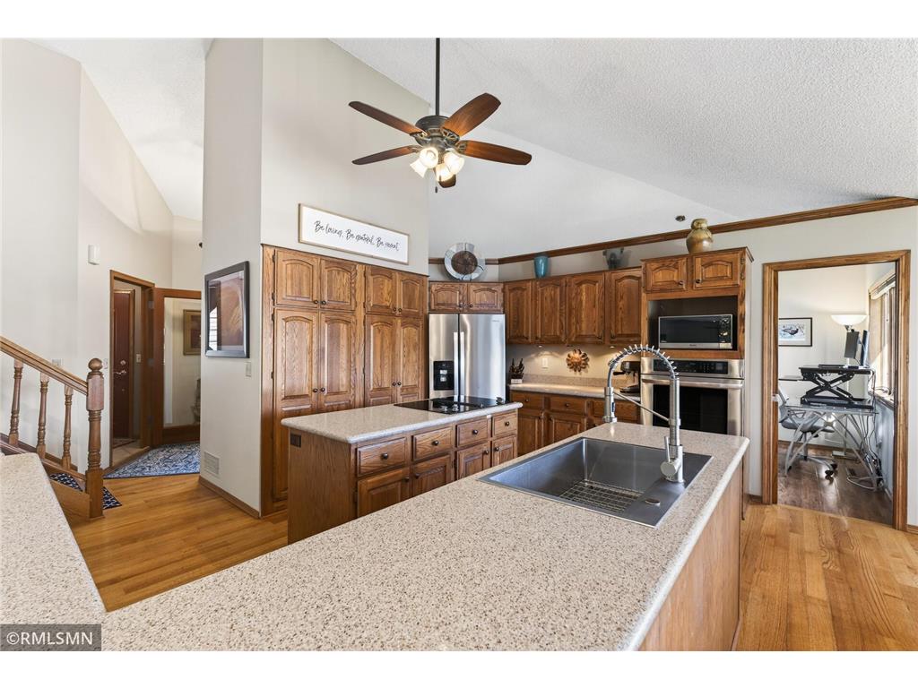 5266 Lakeview Avenue White Bear Twp MN 55110 7064616 image20
