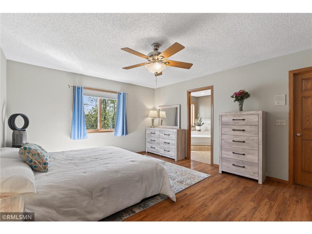 5266 Lakeview Avenue White Bear Twp MN 55110 7064616 image38