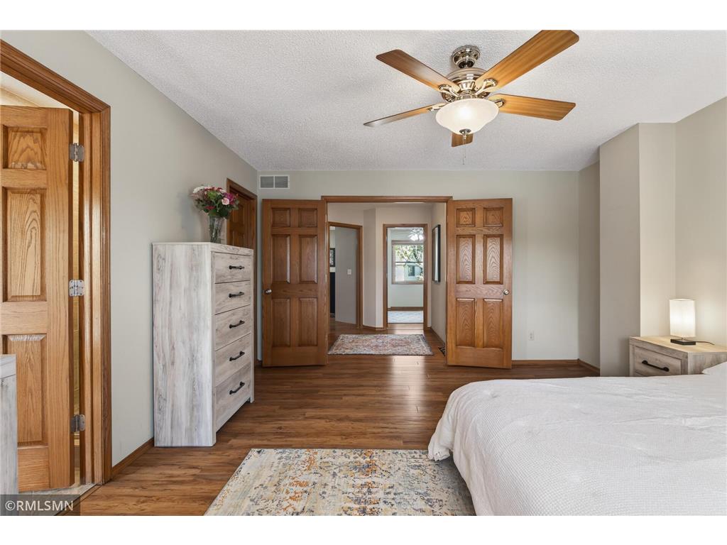 5266 Lakeview Avenue White Bear Twp MN 55110 7064616 image39