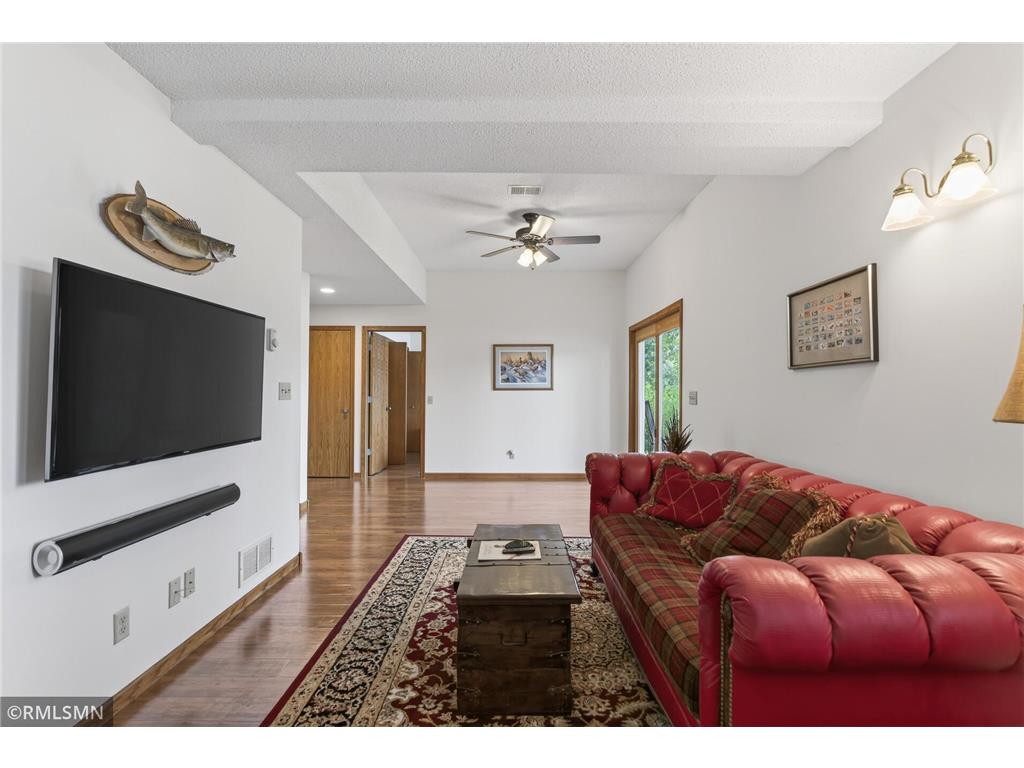 5266 Lakeview Avenue White Bear Twp MN 55110 7064616 image46