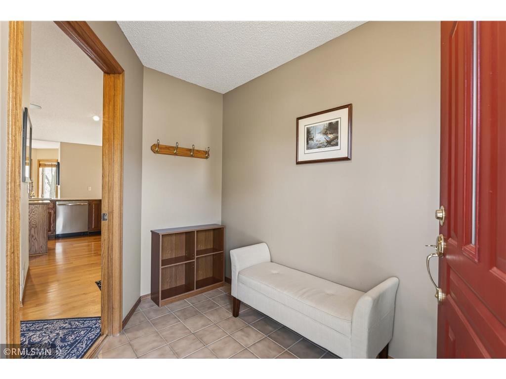5266 Lakeview Avenue White Bear Twp MN 55110 7064616 image6