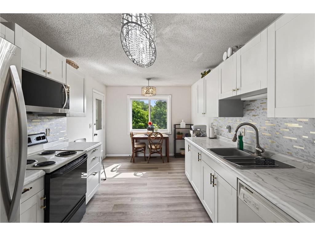5267 Balmoral Lane Bloomington MN 55437 7080139 image18