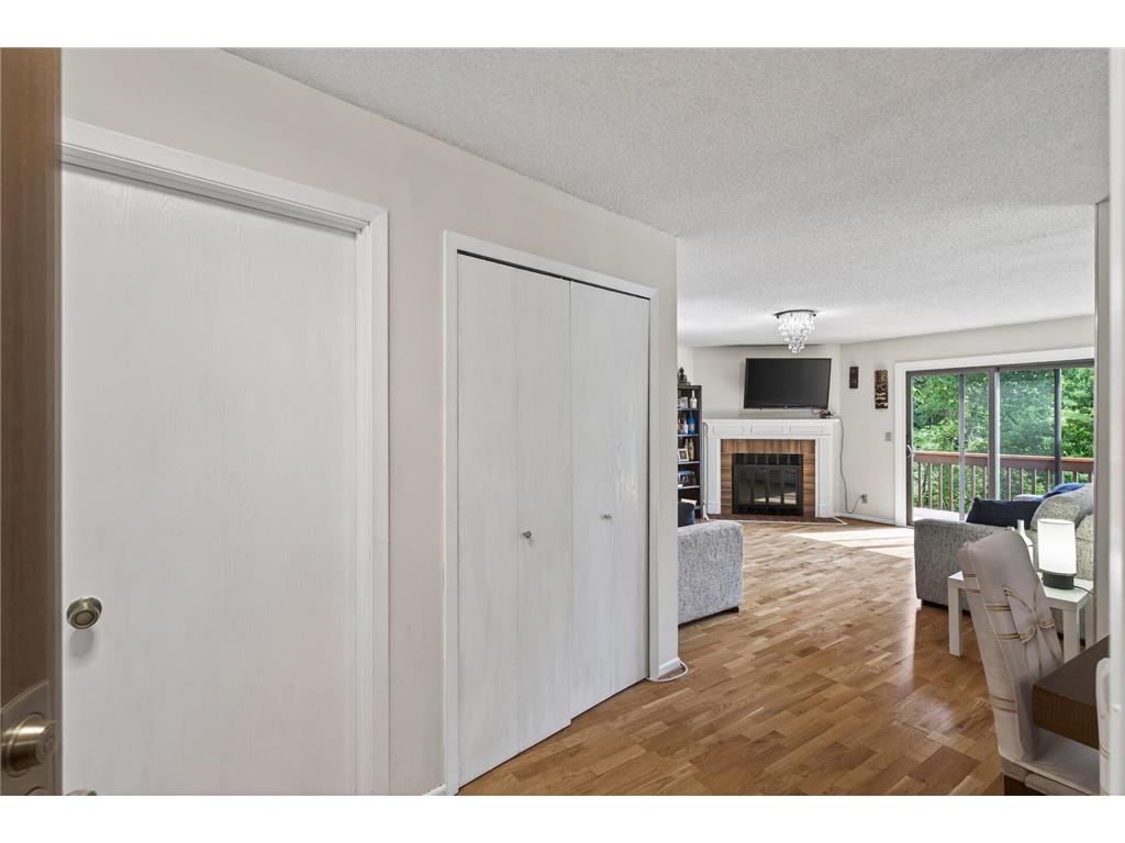 5267 Balmoral Lane Bloomington MN 55437 7080139 image5