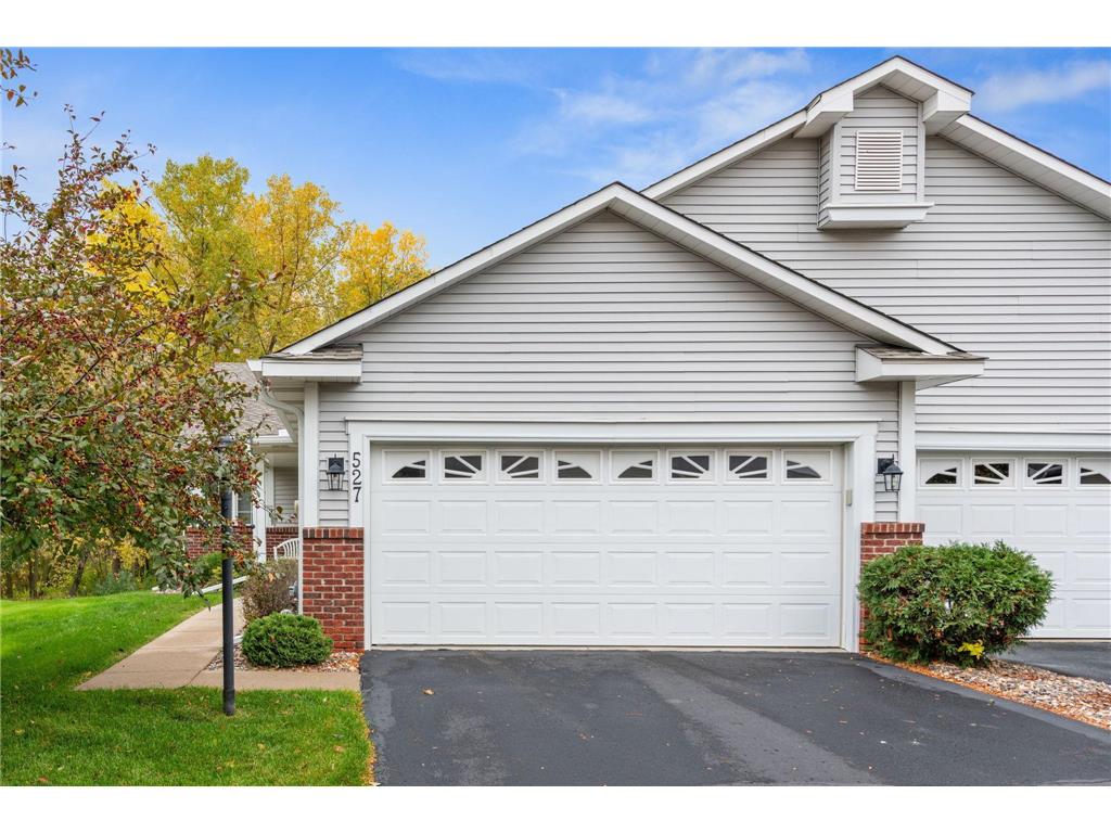 527 Deer Ridge Lane S Maplewood MN 55119 6450621 image1