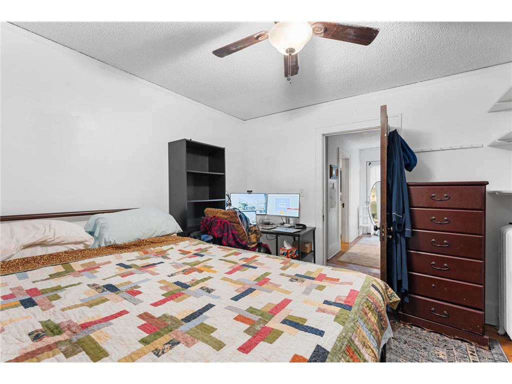 527 E Academy Street Owatonna MN 55060 6805452 image9