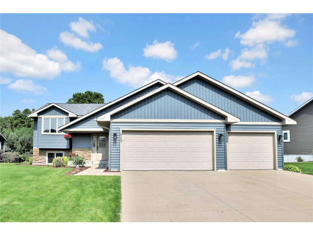 527 Glenmeadow Street River Falls WI 54022 6701565 image1