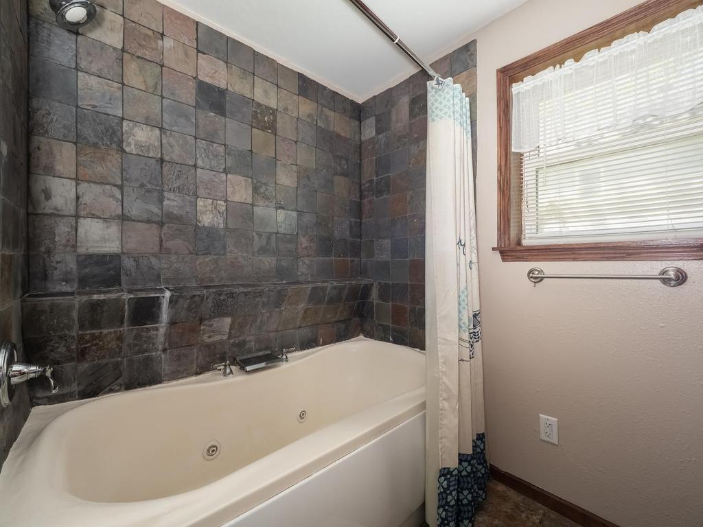 527 Marian Street Waterville MN 56096 - Tetonka 7073148 image35