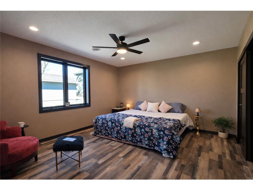 527 Miller Ave SW Hutchinson MN 55350 7026896 image14