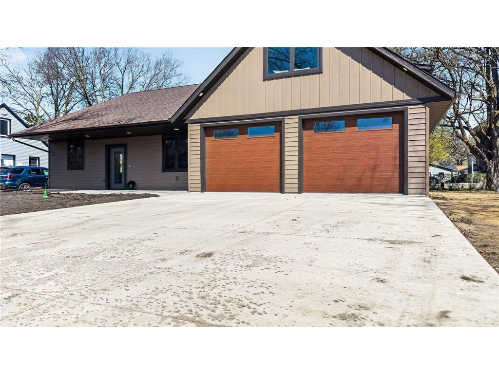 527 Miller Ave SW Hutchinson MN 55350 7026896 image42