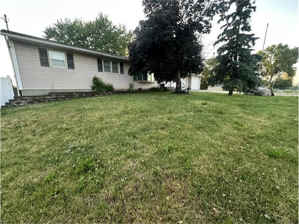 527 Oak Avenue N Maple Lake MN 55358 7088328 image1
