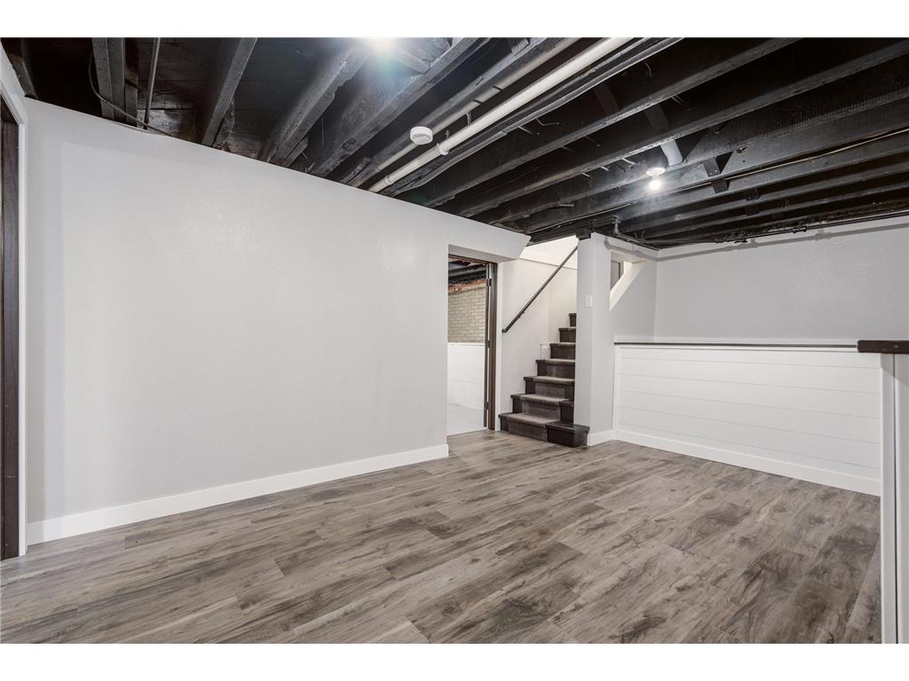527 S 2nd Street La Crescent MN 55947 7090471 image33