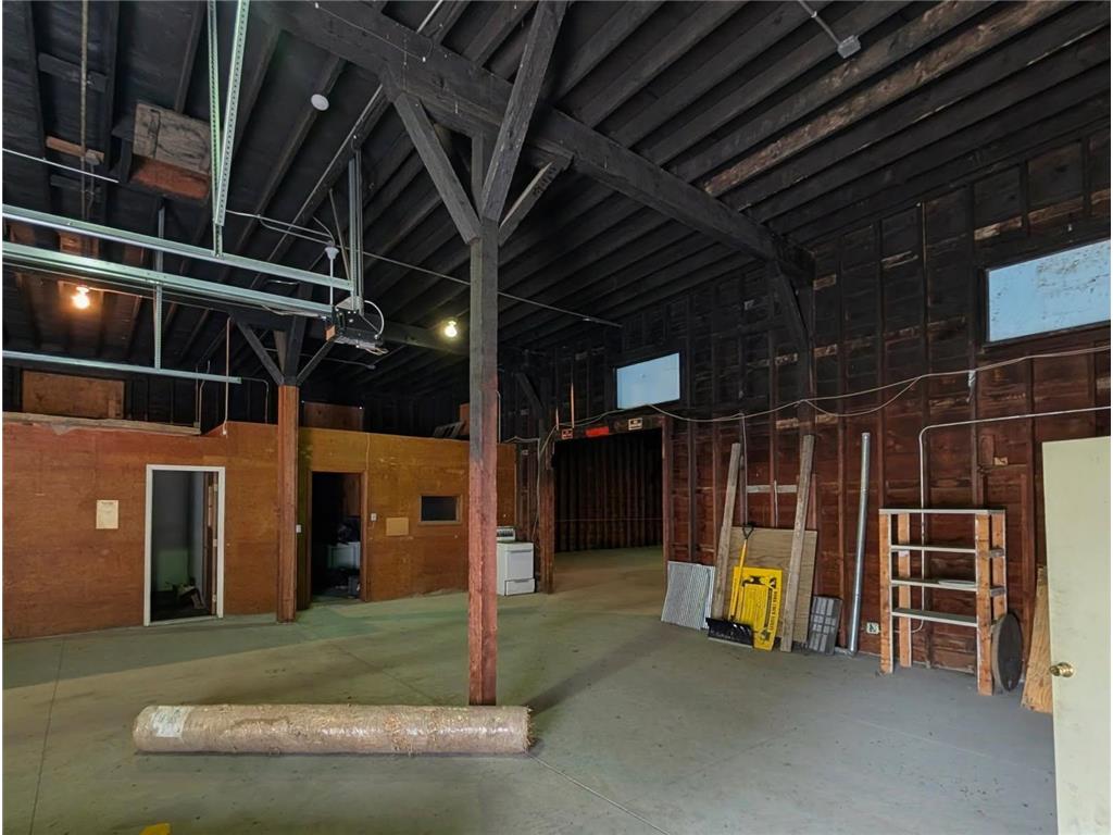 527 State Road Montevideo MN 56265 7055851 image2