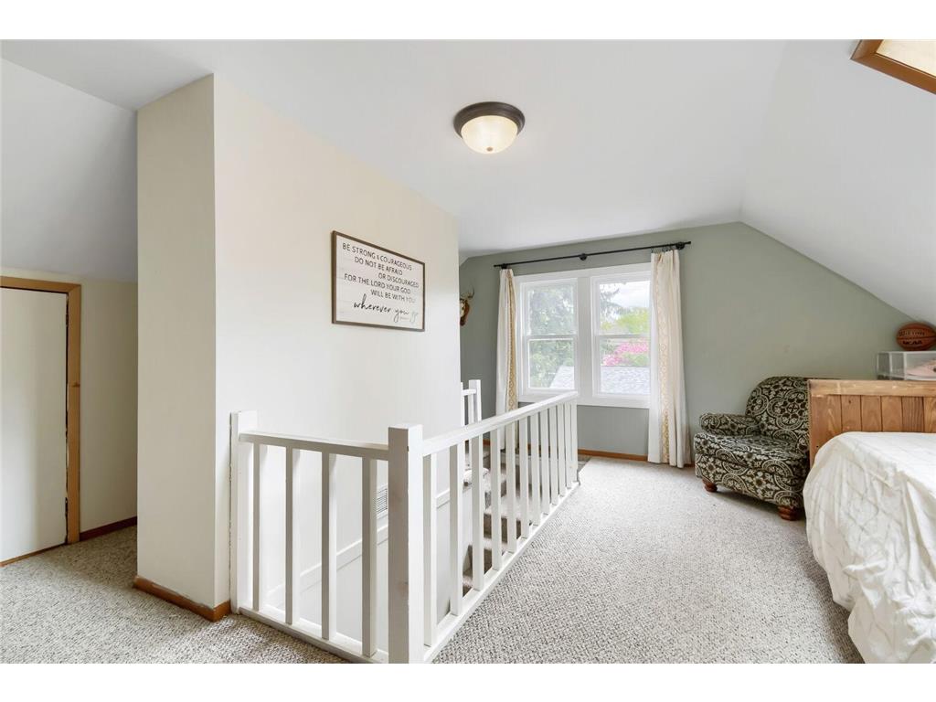 527 W Division Street River Falls WI 54022 7067449 image11