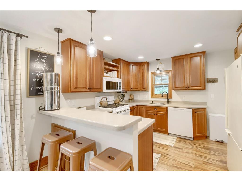 527 W Division Street River Falls WI 54022 7067449 image18