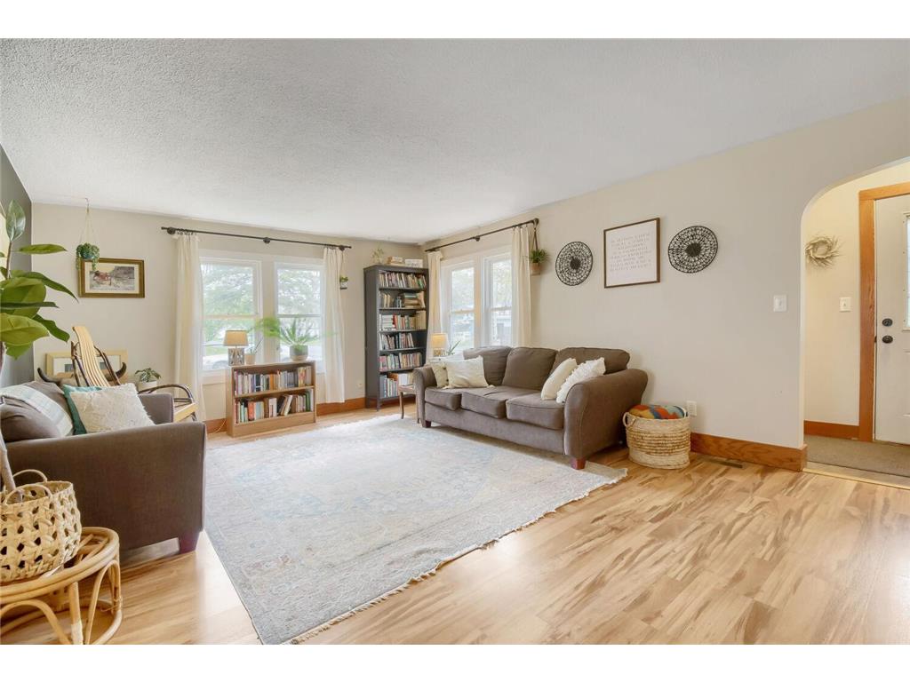 527 W Division Street River Falls WI 54022 7067449 image3