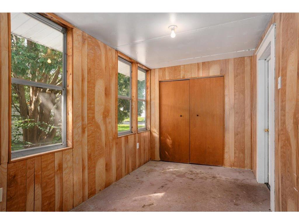 527 W Grand Avenue Eau Claire WI 54703 6785011 image22