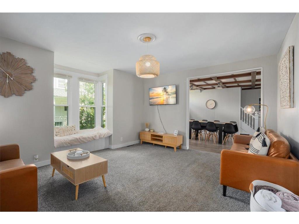 527 W Grand Avenue Eau Claire WI 54703 6785011 image3