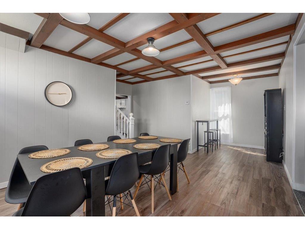 527 W Grand Avenue Eau Claire WI 54703 6785011 image8