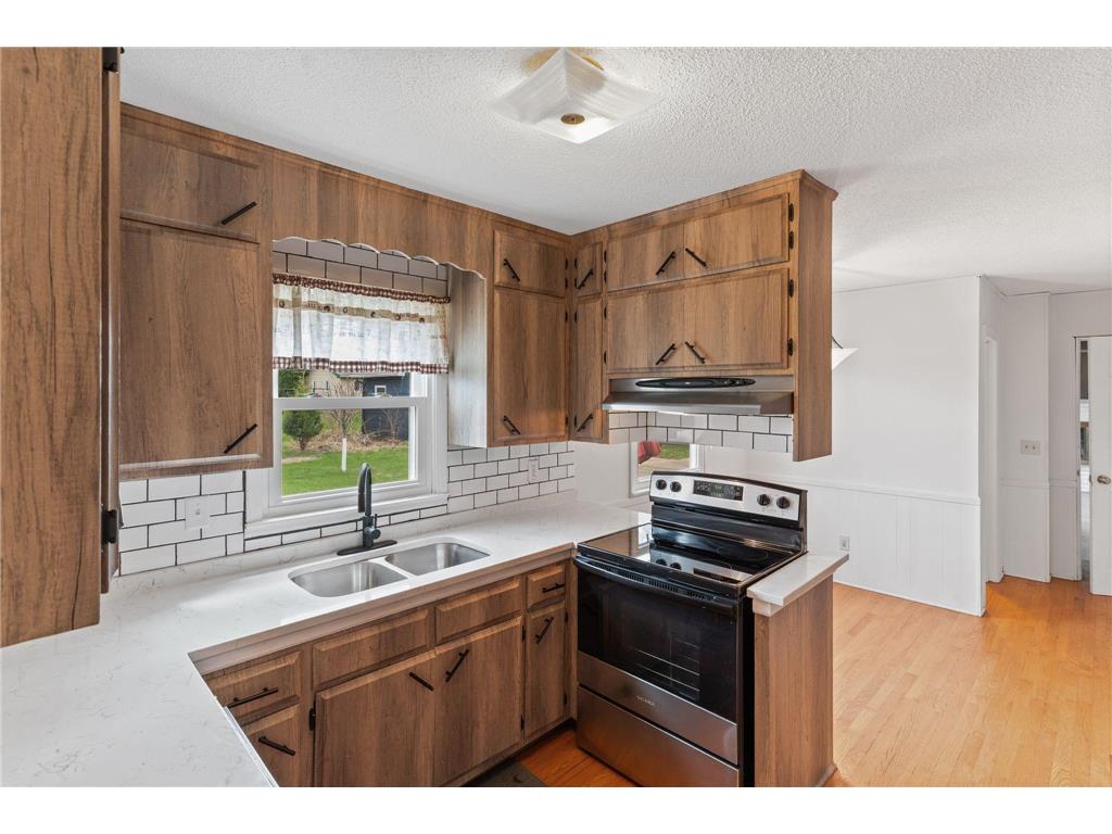 5271 Buchanan Street NE Fridley MN 55421 7032743 image12