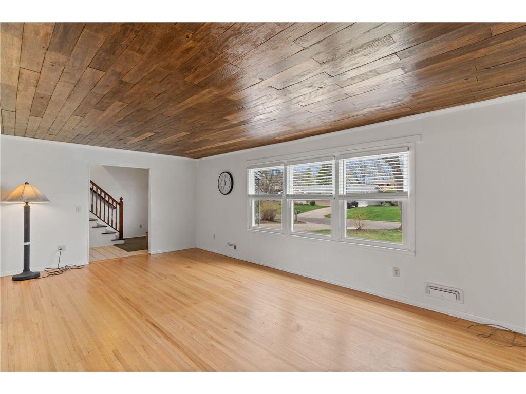 5271 Buchanan Street NE Fridley MN 55421 7032743 image8
