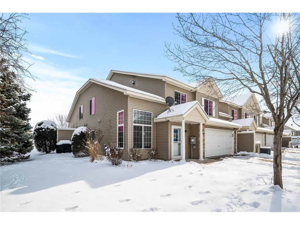 5274 207th Street N Forest Lake MN 55025 6658365 image1