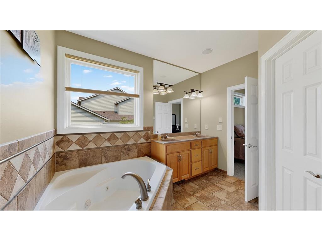 5274 Southwood Drive SW Rochester MN 55902 6766263 image16