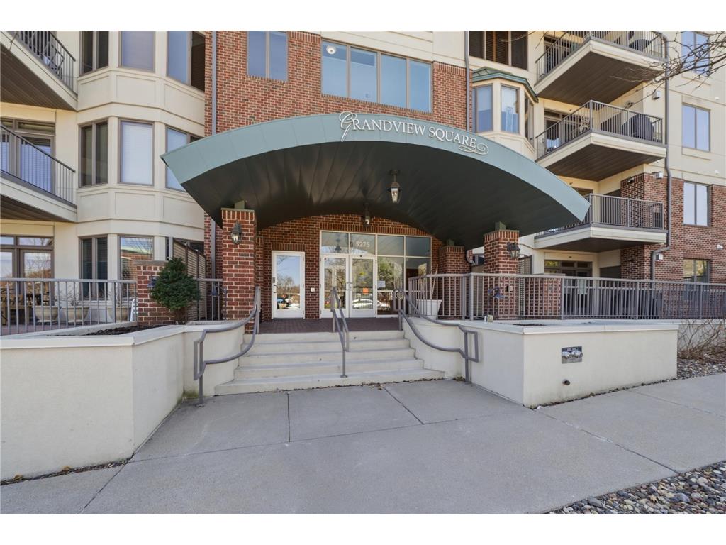 5275 Grandview Square #3401 Edina MN 55436 7039369 image1
