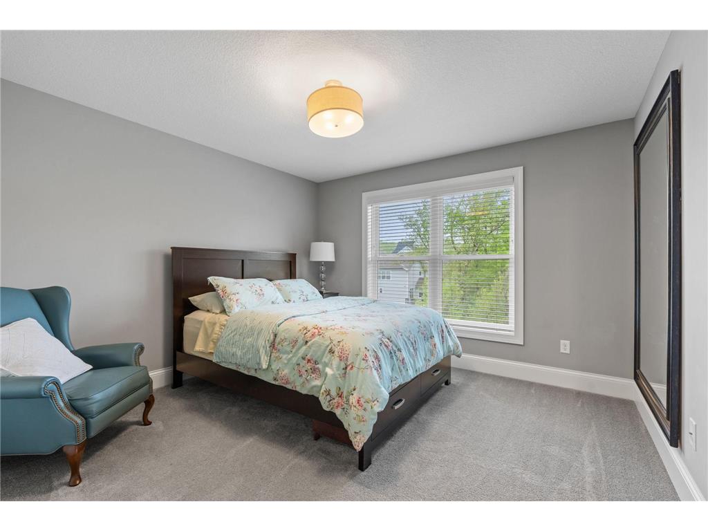 5275 Ranchview Lane N Plymouth MN 55446 7066000 image19