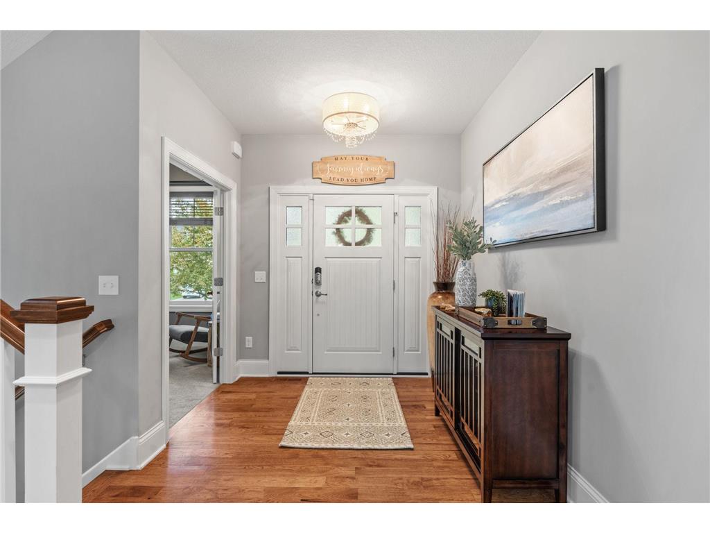 5275 Ranchview Lane N Plymouth MN 55446 7066000 image2