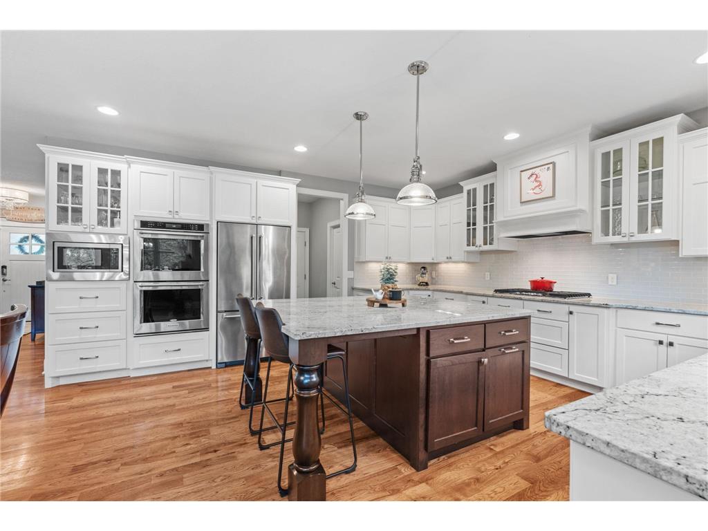 5275 Ranchview Lane N Plymouth MN 55446 7066000 image8