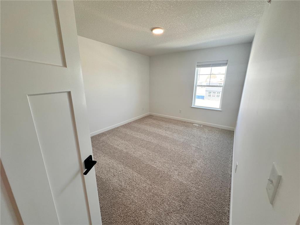 5279 Long Pointe Pass Woodbury MN 55129 7052609 image10
