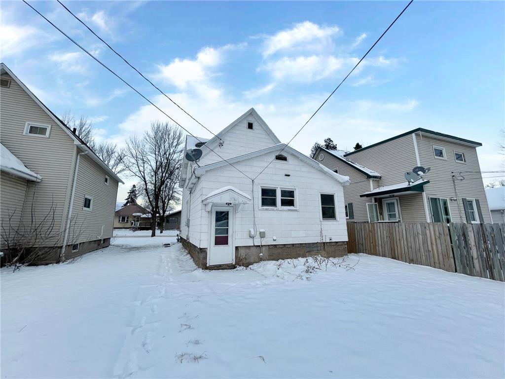 528 10th Street S Virginia MN 55792 6826451 image4