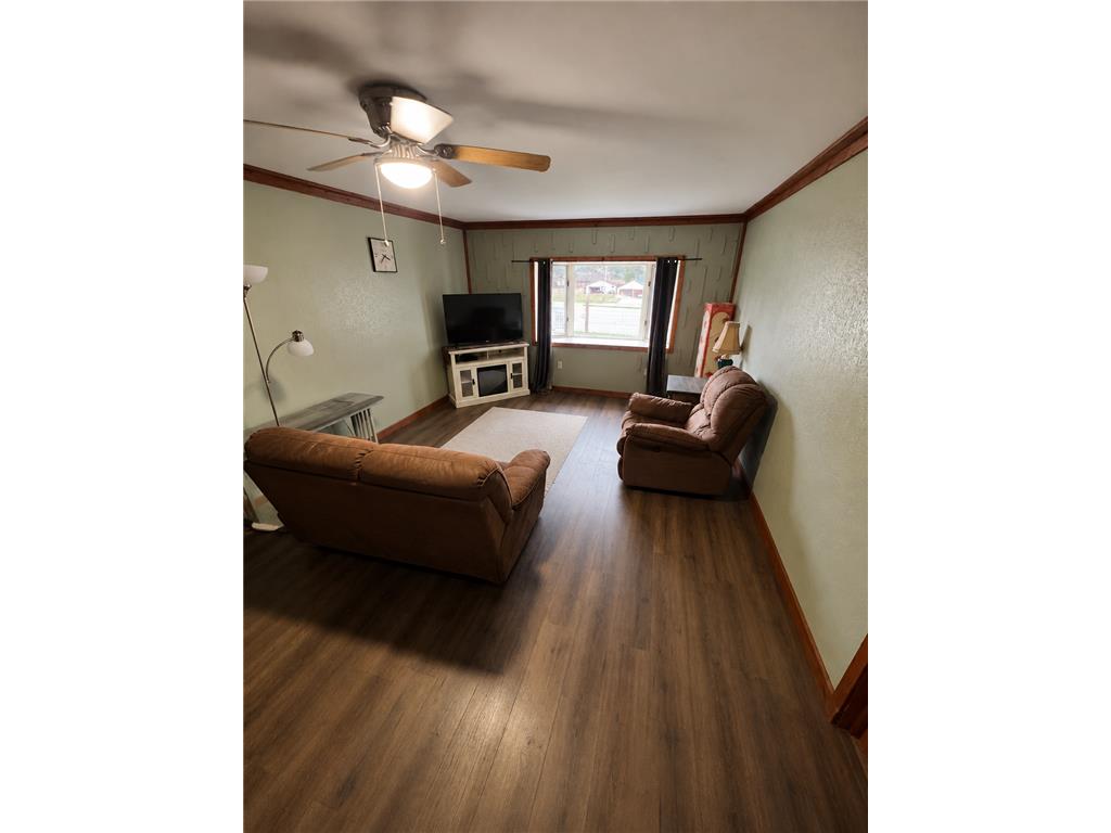 528 5th Avenue Calumet MN 55716 7074732 image10