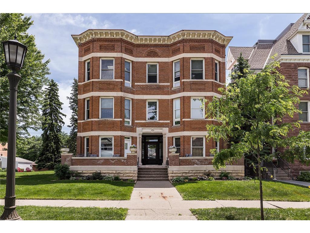 528 Ashland Avenue #2 Saint Paul MN 55102 7053596 image1