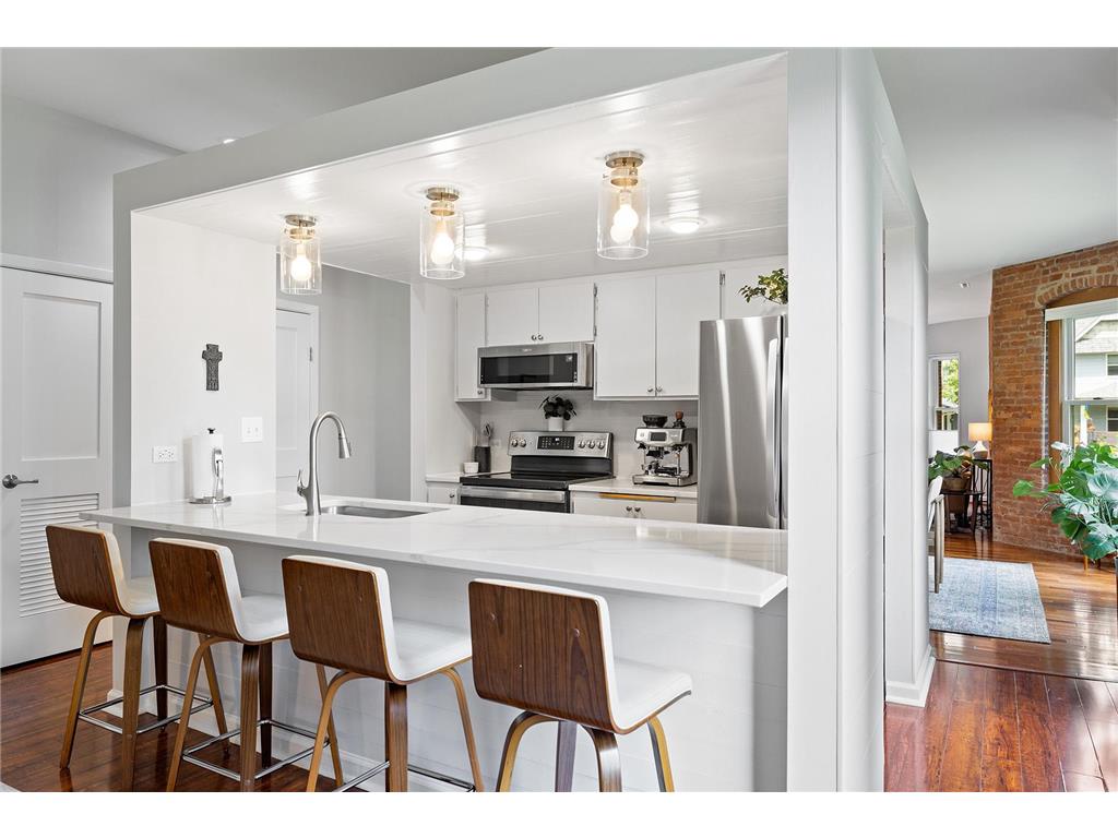 528 Ashland Avenue #2 Saint Paul MN 55102 7053596 image17