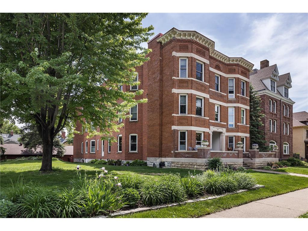 528 Ashland Avenue #2 Saint Paul MN 55102 7053596 image2