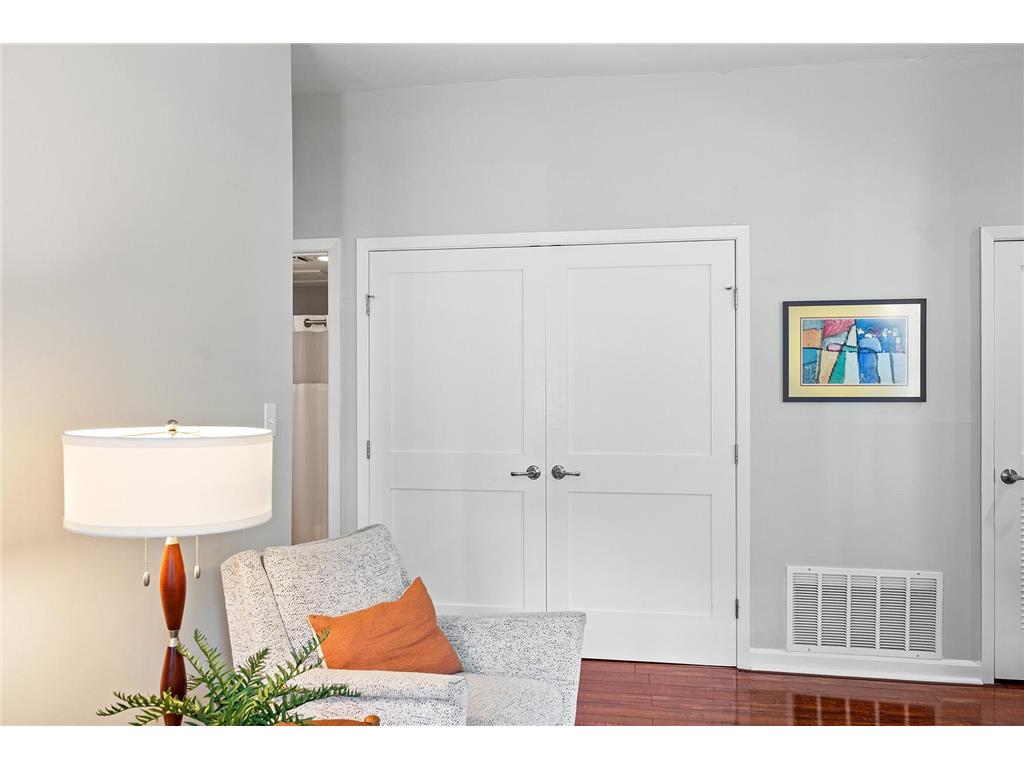 528 Ashland Avenue #2 Saint Paul MN 55102 7053596 image25