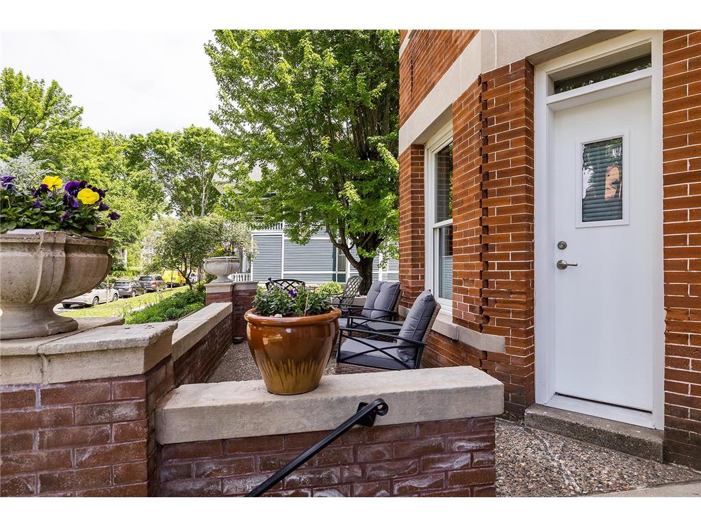 528 Ashland Avenue #2 Saint Paul MN 55102 7053596 image39