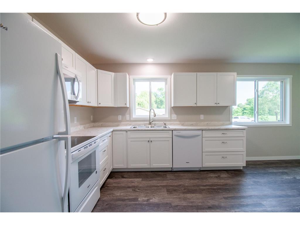 528 E St Charles Avenue Fergus Falls MN 56537 7088618 image17