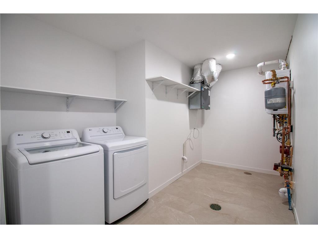 528 E St Charles Avenue Fergus Falls MN 56537 7088618 image26