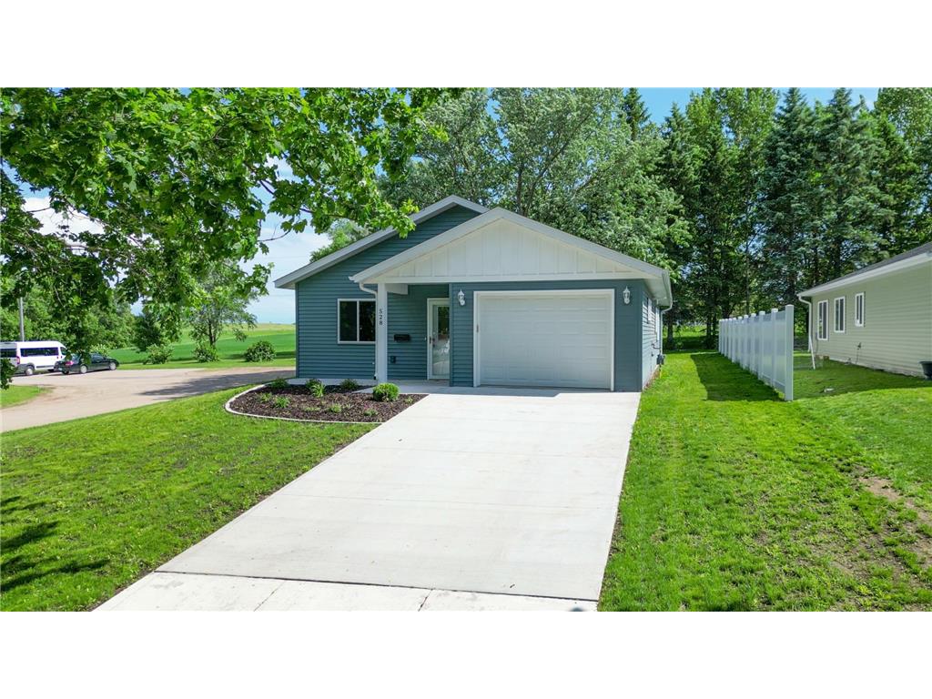 528 E St Charles Avenue Fergus Falls MN 56537 7088618 image29