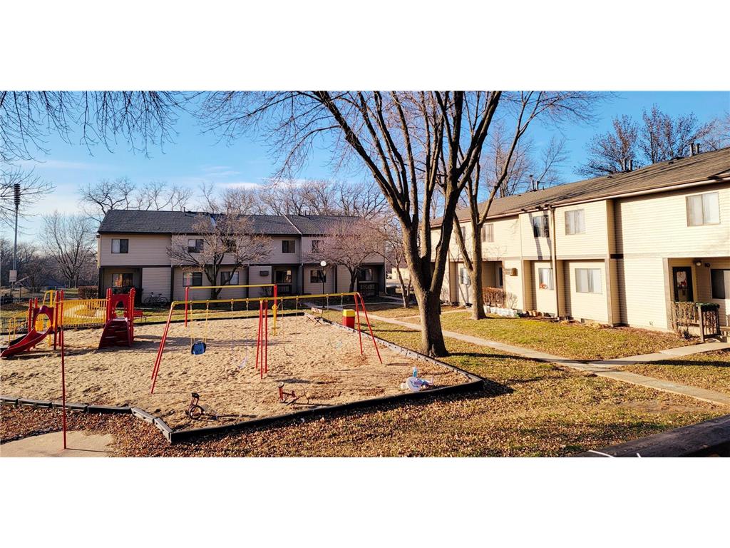 528 N Grant Street #206 Blue Earth MN 56013 6816478 image1