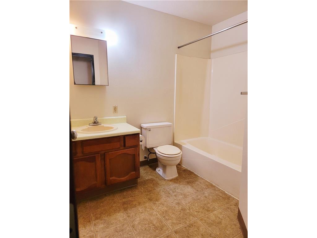 528 N Grant Street #206 Blue Earth MN 56013 6816478 image12