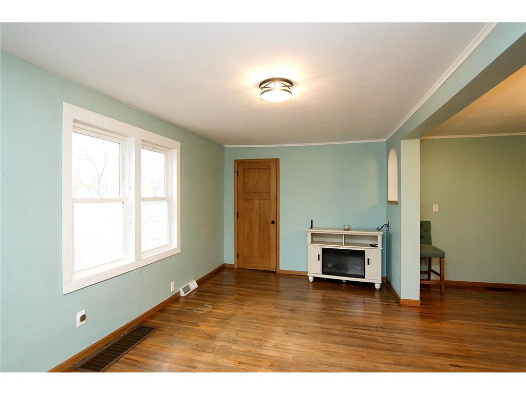 528 S Holcombe Avenue Litchfield MN 55355 6820212 image4