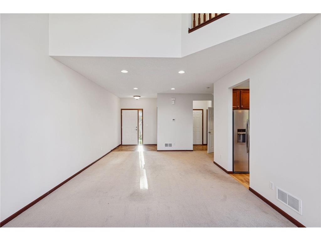 528 Sutherland Drive Woodbury MN 55129 6815994 image12