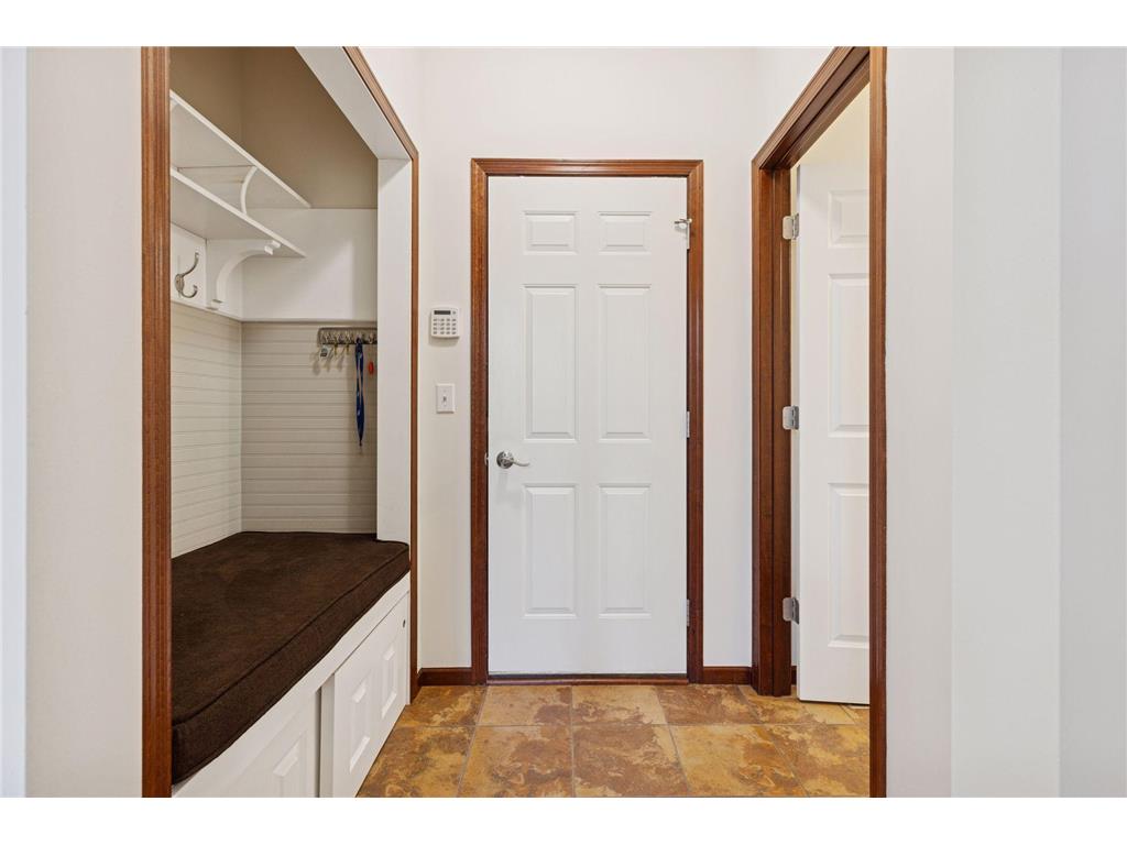 528 Sutherland Drive Woodbury MN 55129 6815994 image22