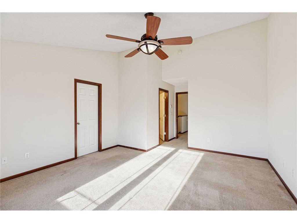 528 Sutherland Drive Woodbury MN 55129 6815994 image35